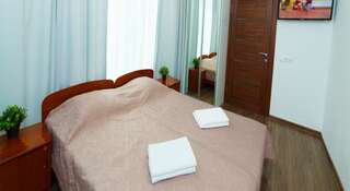 Гостиница Guest House Na Tsvetochnoy Геленджик Двухместный номер эконом-класса с 2 отдельными кроватями-2